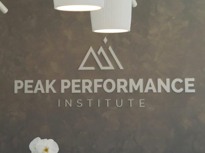Signage Solutions for Peak Performance ... Institute